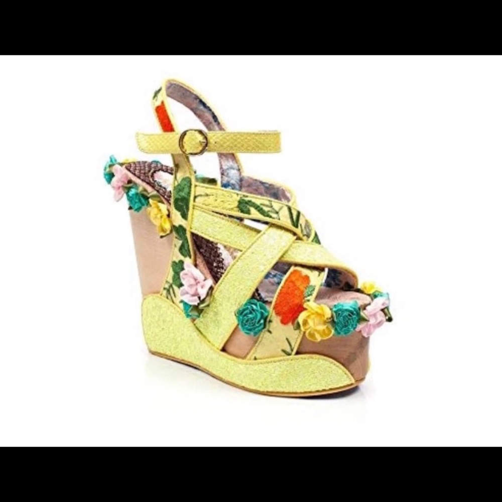 “Bee- Kiki” by: Irregular Choice